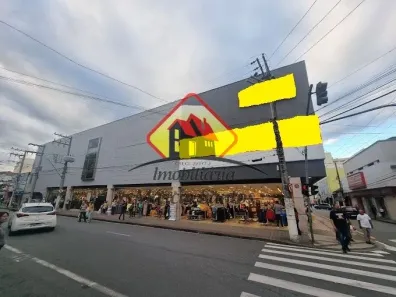 Prédio Comercial à venda, 4500m² no Centro, Taubaté