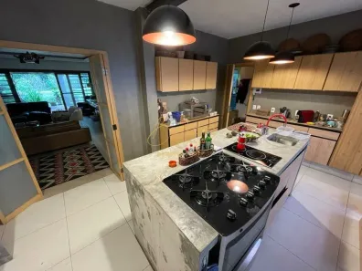Casa com 2 Quartos à venda, 293m² no Real Parque, São Paulo