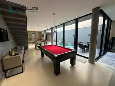 Sobrado com 3 Quartos à venda, 243m² no Esplanada Primo Meneghetti, Franca