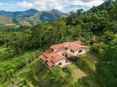Fazenda/Sítio com 6 Quartos à venda, 300m² no Serra de Mato Grosso (Sampaio Correia), Saquarema