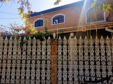 Casa com 3 Quartos à venda, 250m² no Vila Nova Cristina, São José dos Campos