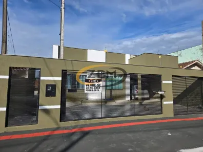 Casa com 3 Quartos à venda, 100m² no Pacaembu, Londrina