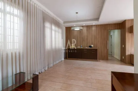 Casa com 3 Quartos à venda, 224m² no Nova Suíssa, Belo Horizonte
