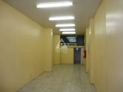 Ponto Comercial à venda, 39m² no Vila Isabel, Rio de Janeiro
