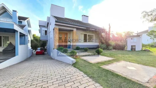 Casa de Condomínio com 3 Quartos à venda, 205m² no São Lucas, Viamão