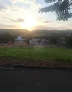 Lote/Terreno à venda, 250m² no Horto ( Tupi ), Piracicaba