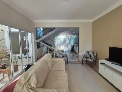 Casa de Condomínio com 4 Quartos à venda, 220m² no Loteamento Chácara Prado, Campinas
