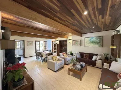 Casa de Condomínio com 3 Quartos à venda, 240m² no Jardim do Golf I, Jandira