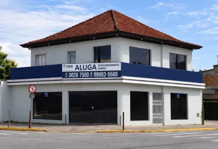 Imóvel Comercial para alugar, 320m² no América, Joinville
