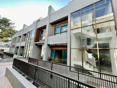 Ponto Comercial com 4 Quartos para alugar, 337m² no Jardim dos Estados, São Paulo