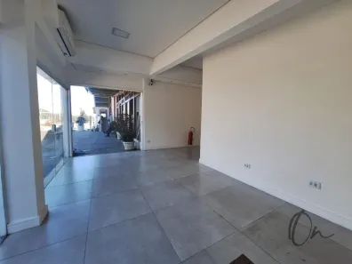 Sala Comercial para alugar, 110m² no Chácara Granja Velha, Cotia