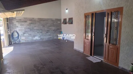 Casa com 4 Quartos à venda, 176m² no Jardim Lavínia, Marília
