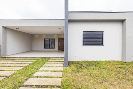Casa com 3 Quartos à venda, 360m² no São Braz, Curitiba