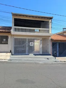 Casa com 3 Quartos à venda, 188m² no Jardim Alvorada, Salto
