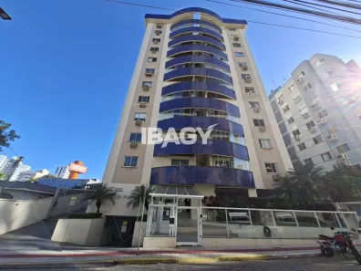 Apartamento com 2 Quartos para alugar, 64m² no Campinas, São José