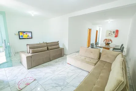 Casa com 4 Quartos à venda, 220m² no Santa Mônica, Belo Horizonte