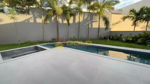Casa de Condomínio com 4 Quartos à venda, 470m² no Gávea, Uberlândia