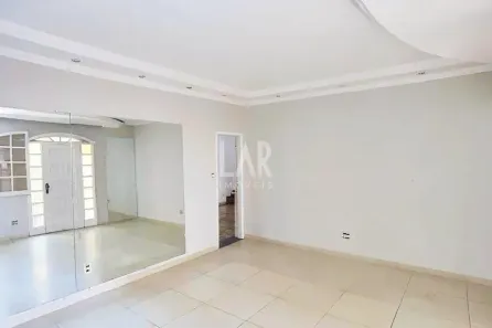 Imóvel Comercial com 5 Quartos à venda, 313m² no Cidade Nova, Belo Horizonte