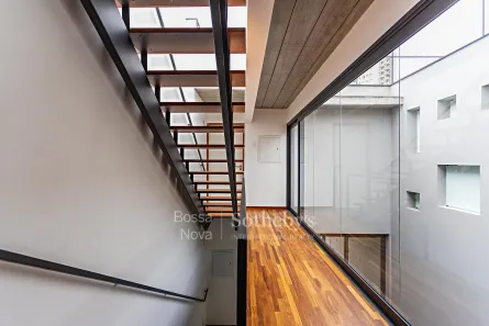 Casa com 3 Quartos à venda, 278m² no Vila Madalena, São Paulo
