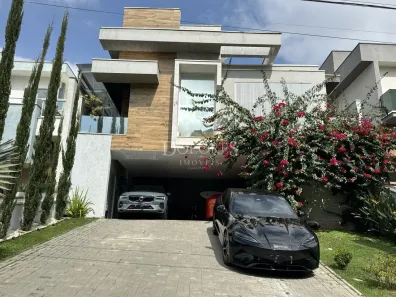 Sobrado com 3 Quartos à venda, 187m² no Parque Residencial Itapeti, Mogi das Cruzes