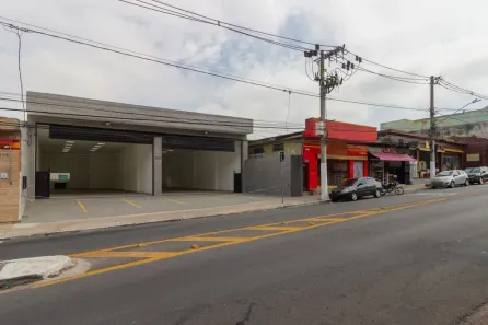 Ponto Comercial com 3 Quartos para alugar, 161m² no Parque Císper, São Paulo