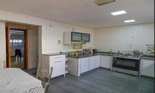 Sobrado com 3 Quartos à venda, 273m² no Vila Anglo Brasileira, São Paulo