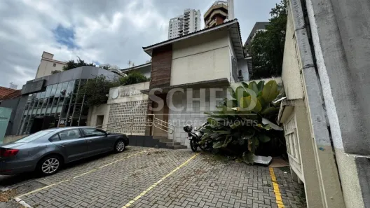 Prédio Comercial para alugar, 241m² no Pacaembu, São Paulo
