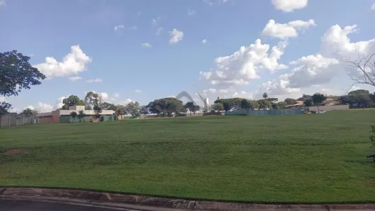 Lote/Terreno à venda, 846m² no Residencial Haras Patente, Jaguariúna