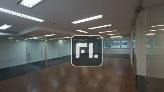 Sala Comercial à venda, 216m² no Vila Olímpia, São Paulo