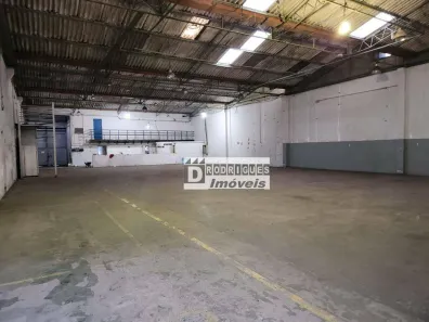 Galpão/Depósito/Armazém para alugar, 1450m² no Canhema, Diadema