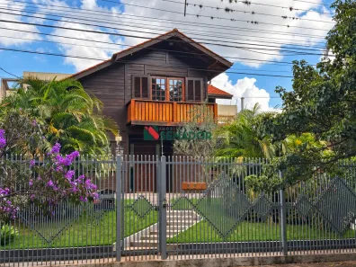 Casa com 1 Quarto à venda, 240m² no Parque Residencial Alcântara, Londrina