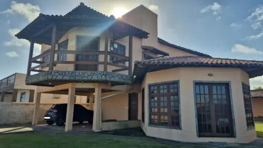 Sobrado com 4 Quartos à venda, 200m² no Guaratiba (Ponta Negra), Maricá
