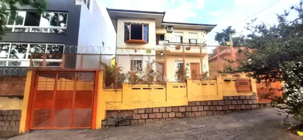 Casa com 6 Quartos à venda, 273m² no Menino Deus, Porto Alegre