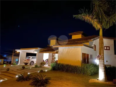 Casa de Condomínio com 5 Quartos à venda, 600m² no , 