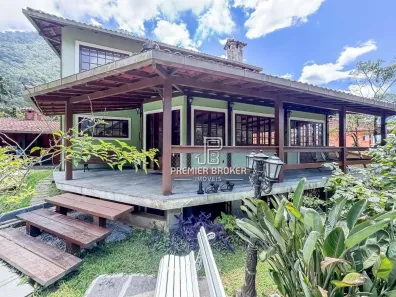Casa de Condomínio com 4 Quartos à venda, 312m² no Carlos Guinle, Teresópolis