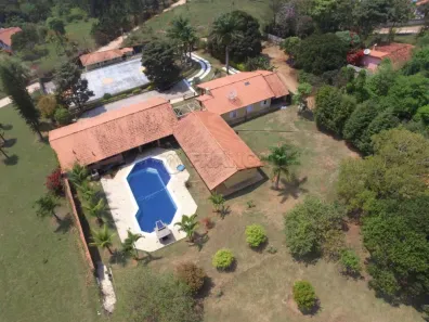 Fazenda/Sítio com 2 Quartos à venda, 1000m² no Veraneio Irajá, Jacareí