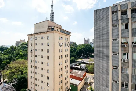 Apartamento com 3 Quartos para alugar, 130m² no Cerqueira César, São Paulo