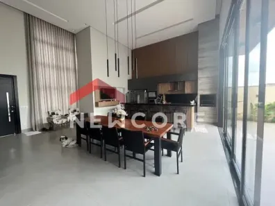 Casa com 3 Quartos à venda, 230m² no Jardim Botânico, Uberlândia