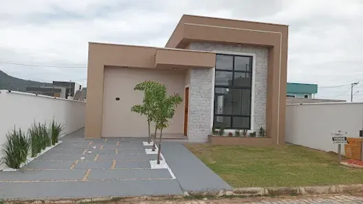 Casa de Condomínio com 2 Quartos à venda, 100m² no Ubatiba, Maricá