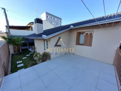 Casa com 2 Quartos à venda, 62m² no São Giácomo, Caxias do Sul