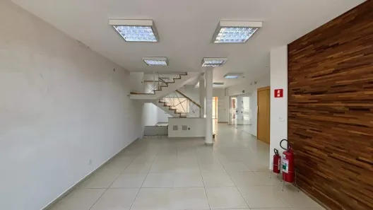 Prédio Comercial à venda, 370m² no Ribeirânia, Ribeirão Preto