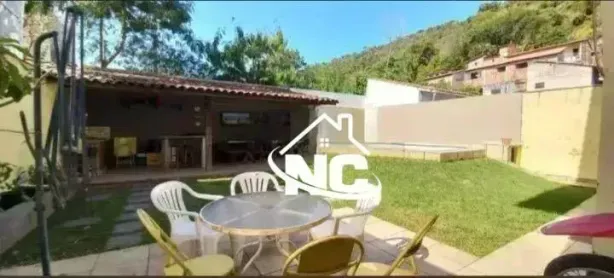 Casa com 3 Quartos à venda, 220m² no Piratininga, Niterói
