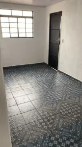 Casa com 2 Quartos para alugar, 60m² no Parque São Joaquim, Taboão da Serra