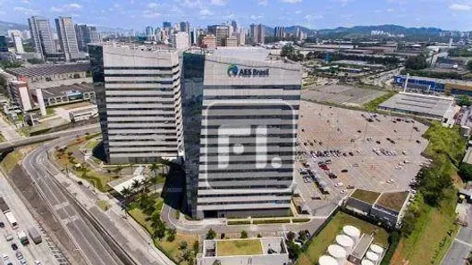 Sala Comercial para alugar, 1100m² no Tamboré, Barueri