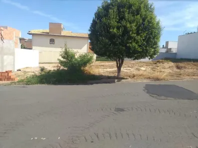 Lote/Terreno com 1 Quarto à venda, 1m² no Bom Jesus, Araras
