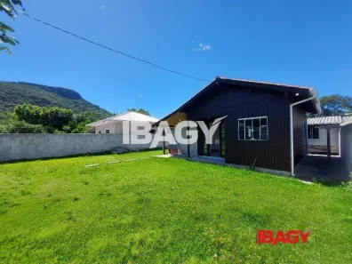 Casa com 2 Quartos para alugar, 36m² no Enseada do Brito (Ens Brito), Palhoça