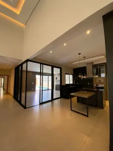 Casa de Condomínio com 3 Quartos à venda, 320m² no Jardim Shangri-Lá, Bauru
