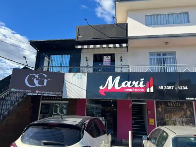 Sala Comercial para alugar, 33m² no Forquilhinha, São José