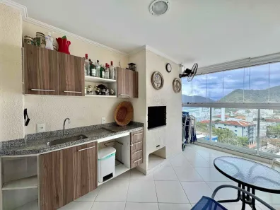 Apartamento com 3 Quartos à venda, 114m² no Jardim Las Palmas, Guarujá