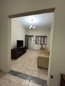 Sobrado com 5 Quartos à venda, 210m² no Ipiranga, Ribeirão Preto